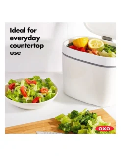 OXO Good Grips Easy Clean Compost Bin In White 11 OXO Good Grips Easy Clean Compost Bin In White -Kitchen Essentials Shop 804907360 3 720x928