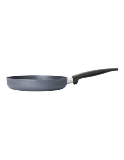 Woll Diamond Lite Fixed Handle Conventional Frypan 24cm 7 Woll Diamond Lite Fixed Handle Conventional Frypan 24cm -Kitchen Essentials Shop 867580930 3 720x928