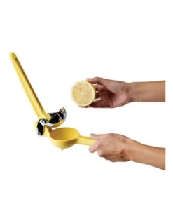 FreshForce Citrus Juicer 6 FreshForce Citrus Juicer -Kitchen Essentials Shop 902660140 2 720x928