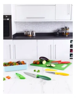 Zyliss Chopping Board & 3 Piece Knife Set Green 9 Zyliss Chopping Board & 3 Piece Knife Set Green -Kitchen Essentials Shop 902672830 3 720x928