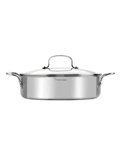 Matrix Non-Stick Chef's Pan 28cm/4.5L In Silver 10 Matrix Non-Stick Chef's Pan 28cm/4.5L In Silver -Kitchen Essentials Shop 906781150 3 2 720x928