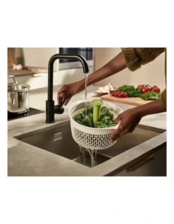 Joseph Joseph Spindola In-sink Salad-spinning Colander In White/Green 14 Joseph Joseph Spindola In-sink Salad-spinning Colander In White/Green -Kitchen Essentials Shop 932986720 6 720x928