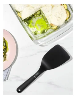 Oxo Good Grips Lasagna Turner In Black 13 Oxo Good Grips Lasagna Turner In Black -Kitchen Essentials Shop 942156560 6 720x928