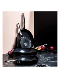 Greenpan Evolution Frypan 20cm In Black -Kitchen Essentials Shop 967038580 4 720x928